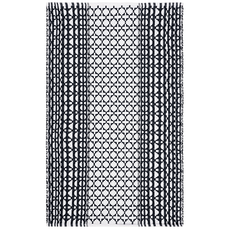Safavieh Montauk 3' x 5' Hand Woven Rug in Navy and Ivory
