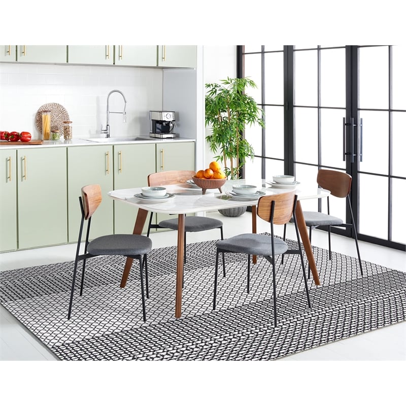 Safavieh Montauk 3' x 5' Hand Woven Rug in Black and Ivory