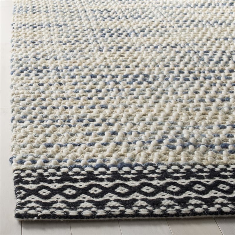 Safavieh Natura 8' x 10' Hand Woven Wool Rug in Black and Ivory