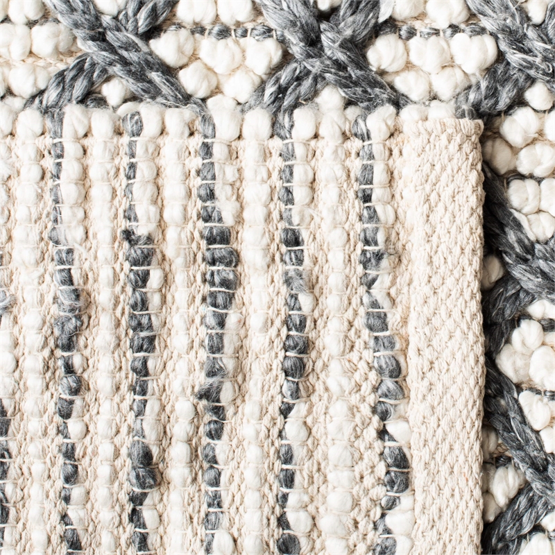 Safavieh Natura 8' x 10' Hand Woven Rug in Gray and Beige