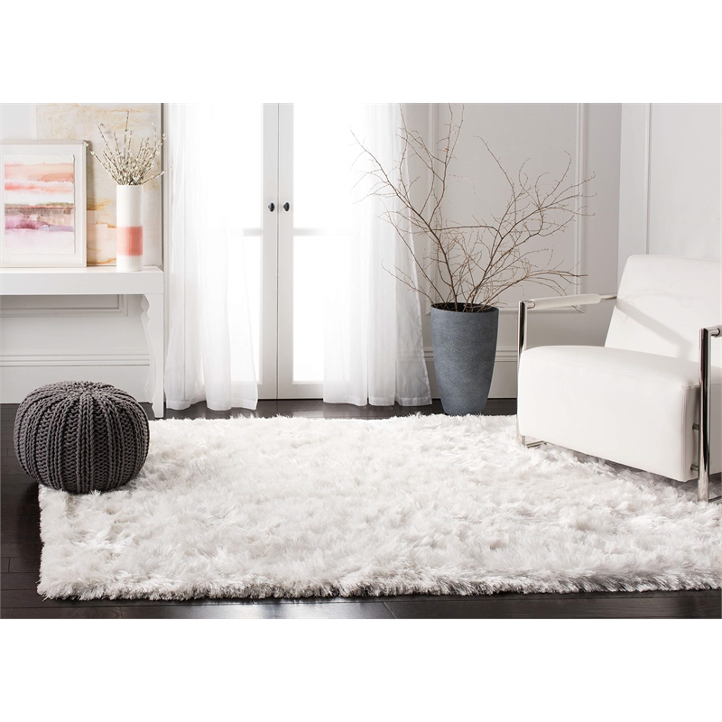 Safavieh Ocean 4' x 6' Hand Tufted Shag Rug in Ivory