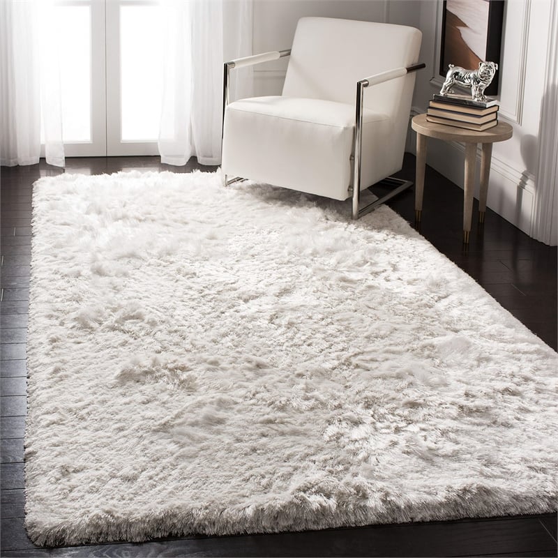 Safavieh Ocean 5' x 8' Hand Tufted Shag Rug in Ivory