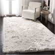 Safavieh Ocean 5' x 8' Hand Tufted Shag Rug in Ivory