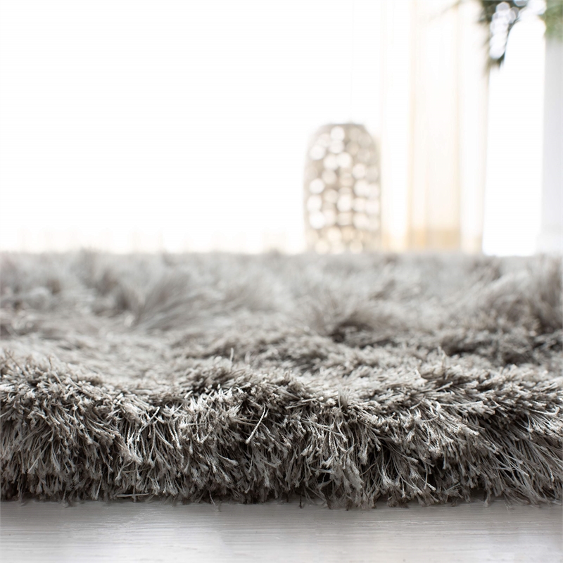 Safavieh Ocean 8' x 10' Hand Tufted Shag Rug in Ivory