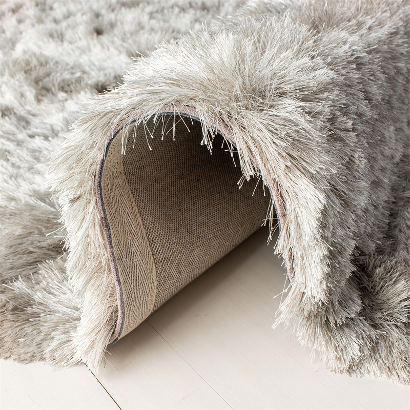 Safavieh Ocean 5' x 8' Hand Tufted Shag Rug in Light Gray