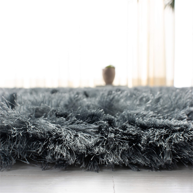 Safavieh Ocean 5' x 8' Hand Tufted Shag Rug in Slate