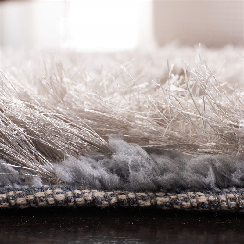 Safavieh Riviera 5' x 8' Hand Tufted Shag Rug in Beige