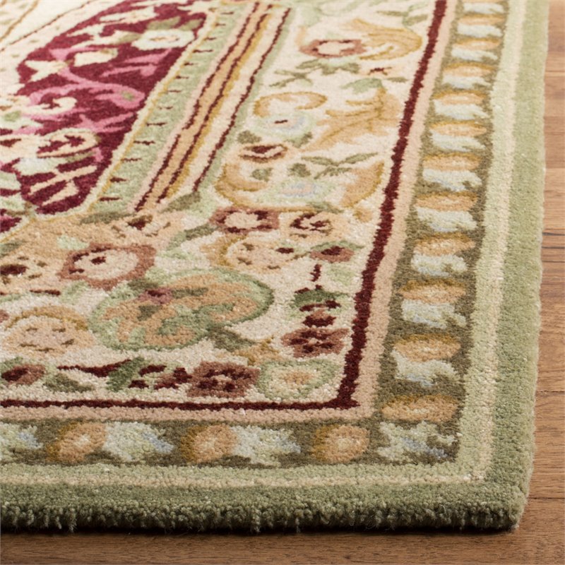 Safavieh Savonnerie 4' x 6' Hand Tufted Wool Rug in Red and Ivory