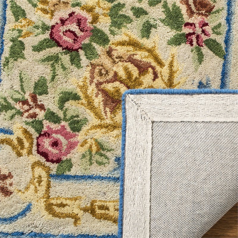 Safavieh Savonnerie 8' x 10' Hand Tufted Wool Rug in Blue and Ivory