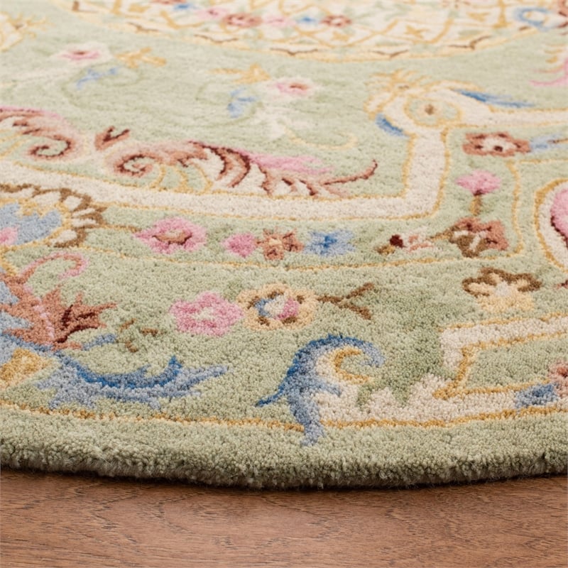 Safavieh Savonnerie 6' Round Hand Tufted Wool Rug in Sage and Blue