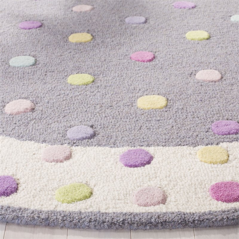 Safavieh 5' Round Hand Tufted Wool Rug in Gray and Ivory