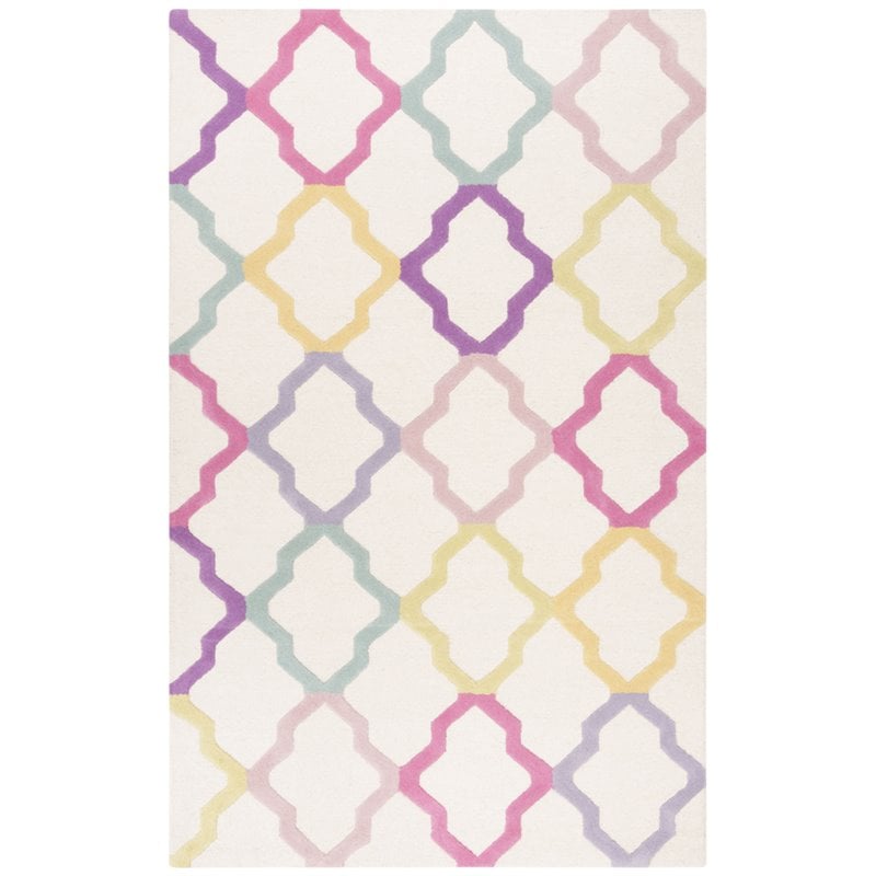 Safavieh 4' x 6' Hand Tufted Wool Rug in Ivory