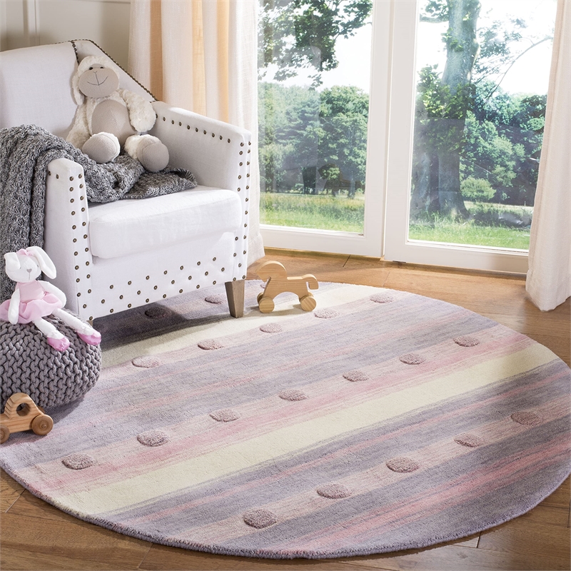 Safavieh 5' Round Hand Loomed Wool Rug in Light Purple and Ivory
