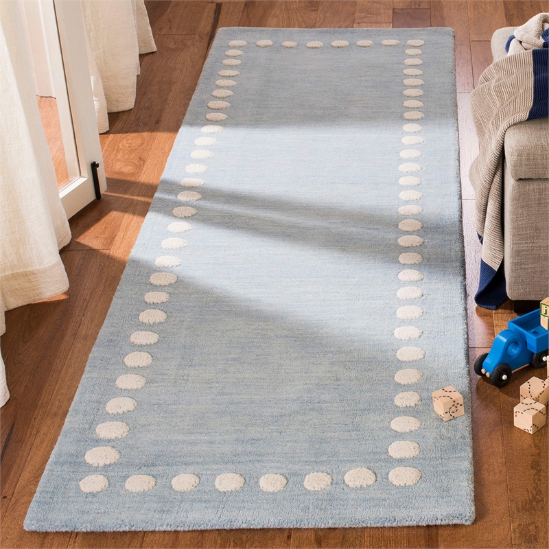 Safavieh 3' x 5' Hand Loomed Wool Rug in Pink and Ivory
