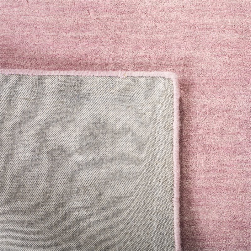 Safavieh 5' x 8' Hand Loomed Wool Rug in Pink and Ivory