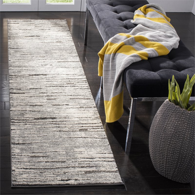 Safavieh Spirit 2' x 8' Runner Rug in Gray
