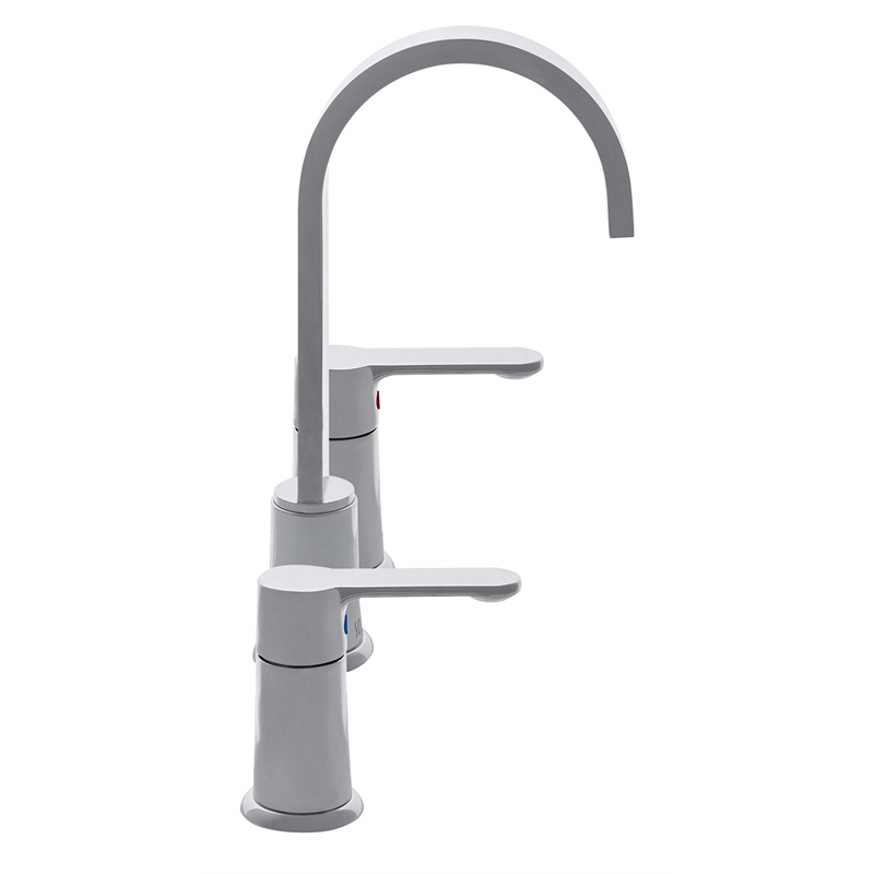 Safavieh Placid Bathroom Faucet in Chrome