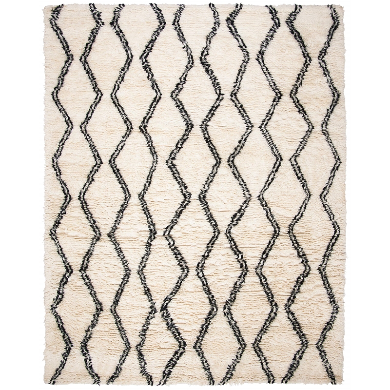 Safavieh Kenya 8' x 10' Hand Woven Shag Wool Rug in Black and Ivory
