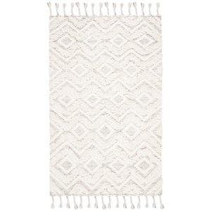 Safavieh Kenya 9' x 12' Hand Knotted Shag Wool Rug in Gray and Ivory