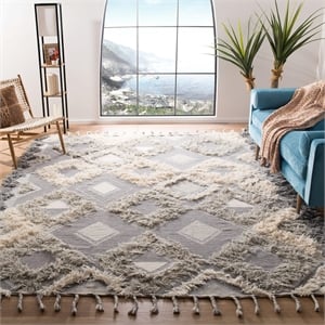Safavieh Kenya 9' x 12' Hand Knotted Shag Wool Rug in Gray and Ivory