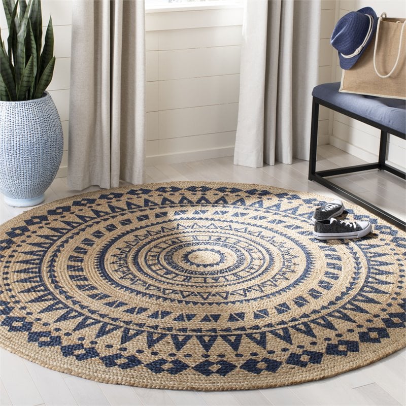 Safavieh Natural Fiber 3' Round Hand Woven Jute Rug in Royal Blue