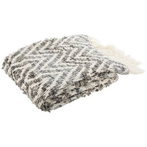 safavieh santi throw in gray and white