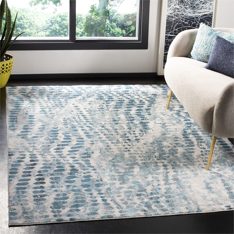 Safavieh Aria 8' x 10' Rug in Ivory and Teal