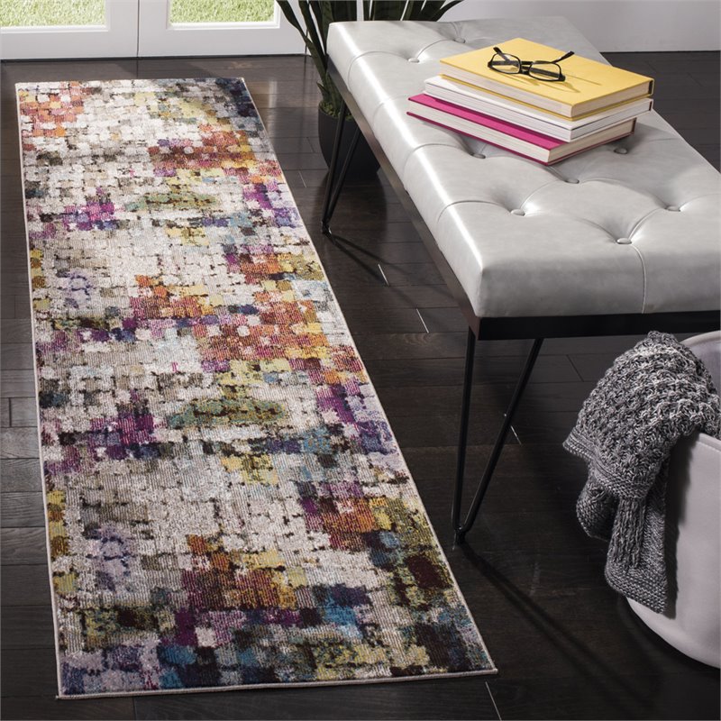 Safavieh Aria 2' x 8' Runner Rug