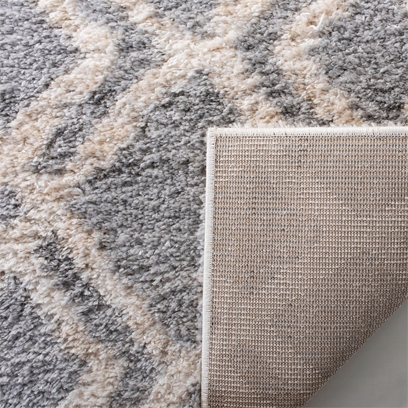 Safavieh Berber 8' x 10' Shag Rug in Gray and Ivory