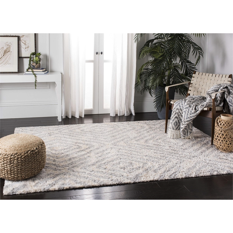 Safavieh Berber 8' x 10' Shag Rug in Ivory and Gray