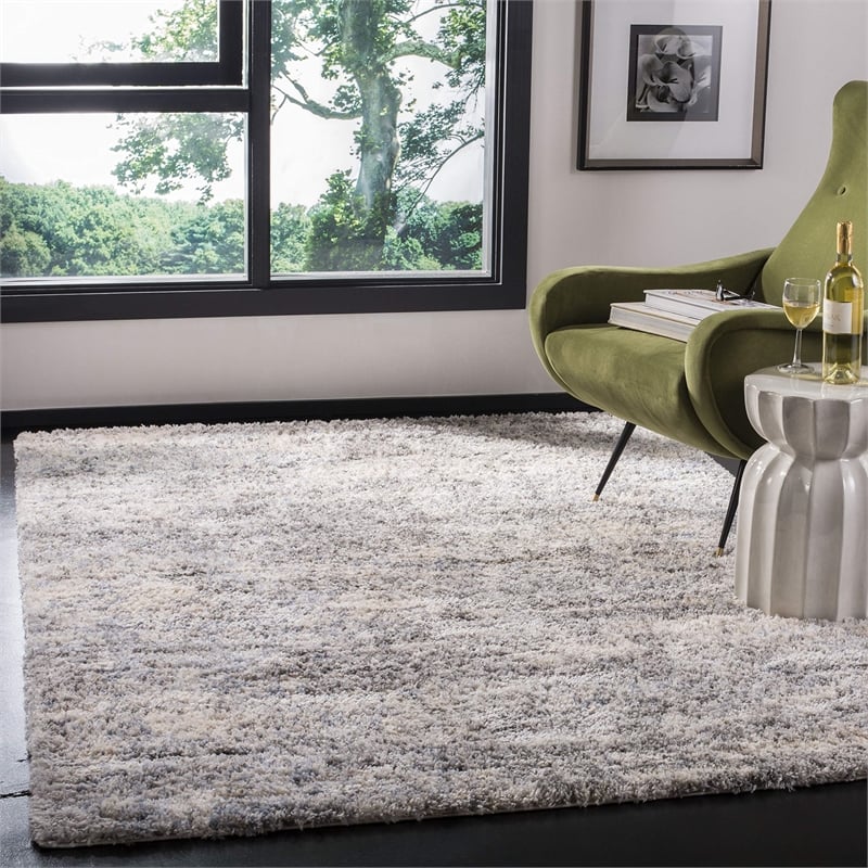 Safavieh Berber 4' x 6' Shag Rug in Gray and Ivory