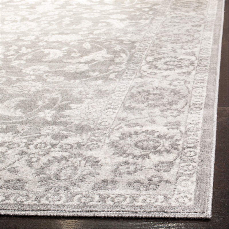 Safavieh Brentwood 8' x 10' Rug in Ivory and Gray