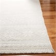 Safavieh Cedar Brook 4' x 6' Hand Loomed Rug in Silver and Ivory