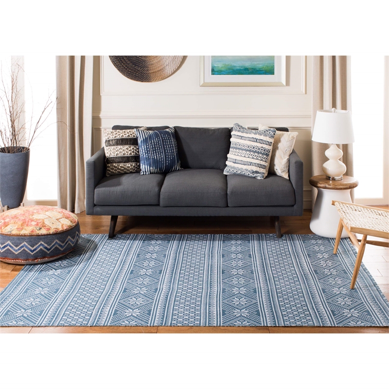 Safavieh Cedar Brook 3' x 5' Hand Loomed Rug in Blue and Ivory