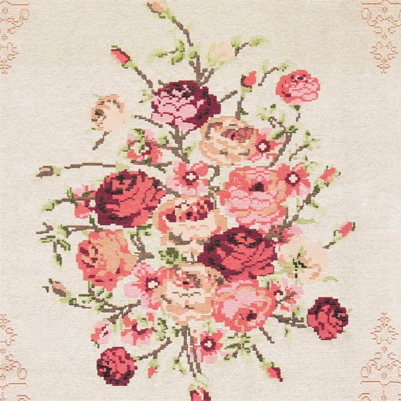 Safavieh Classic Vintage 4' x 6' Rug in Beige and Red