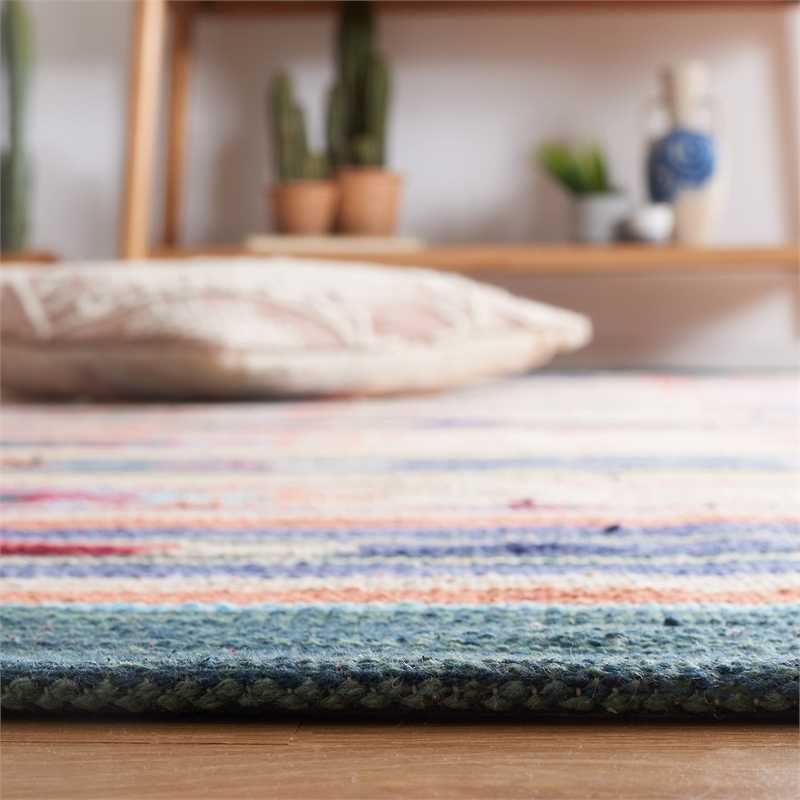 Safavieh Cotton Kilim 4' x 6' Hand Loomed Rug in Blue and Ivory