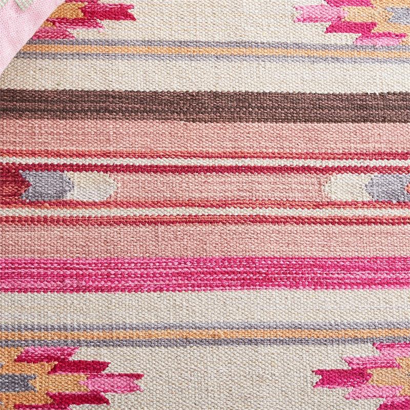Safavieh Cotton Kilim 4' x 6' Hand Loomed Rug in Red and Ivory