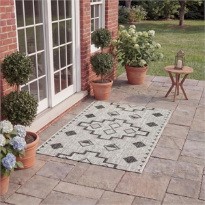 Safavieh Courtyard 2' x 3'7&quot Rug in Gray and Black