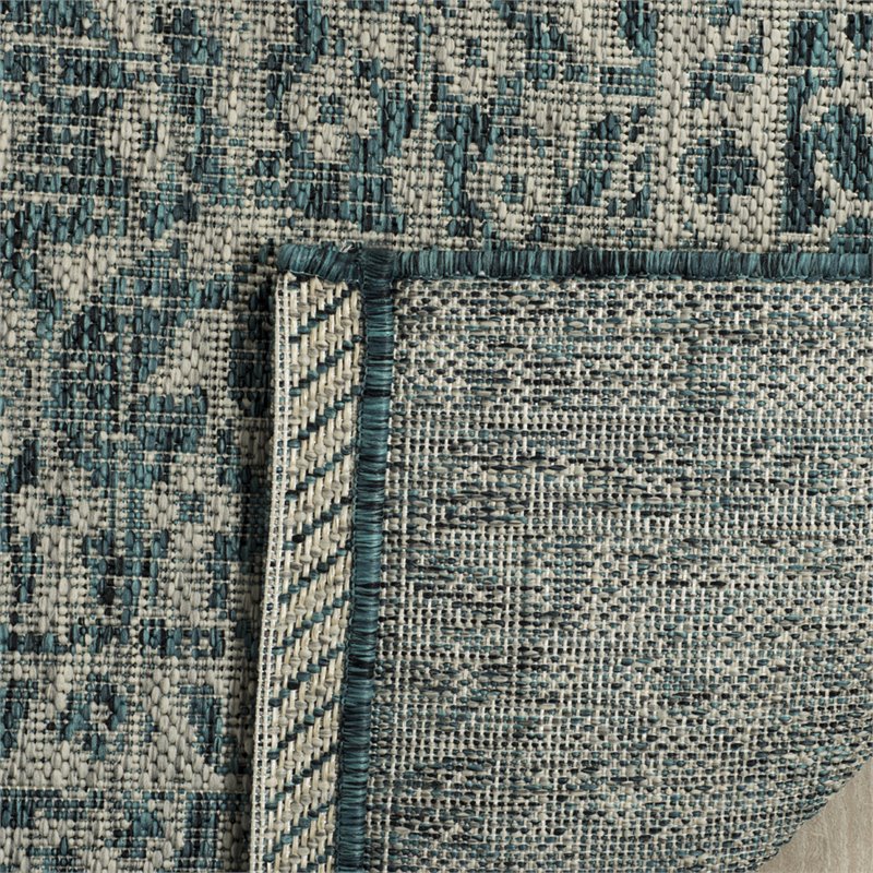 Safavieh Courtyard 2'3