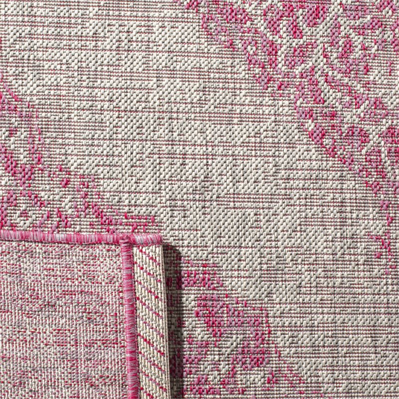 Safavieh Courtyard 2'3
