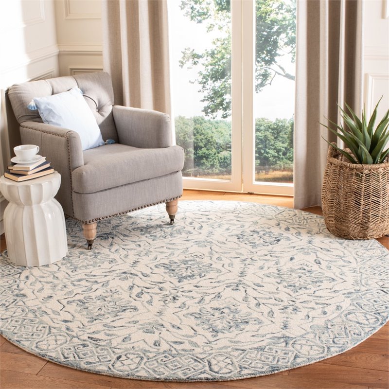 Safavieh Dip Dye 7' Round Hand Tufted Wool Rug in Blue and Ivory
