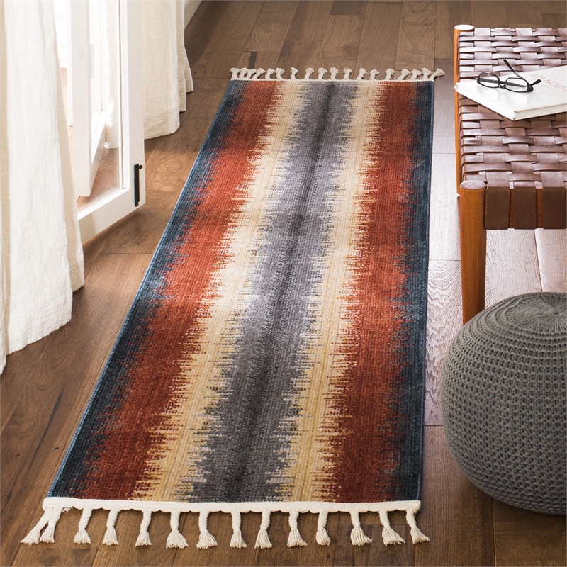 Safavieh Farmhouse 2' x 8' Runner Rug