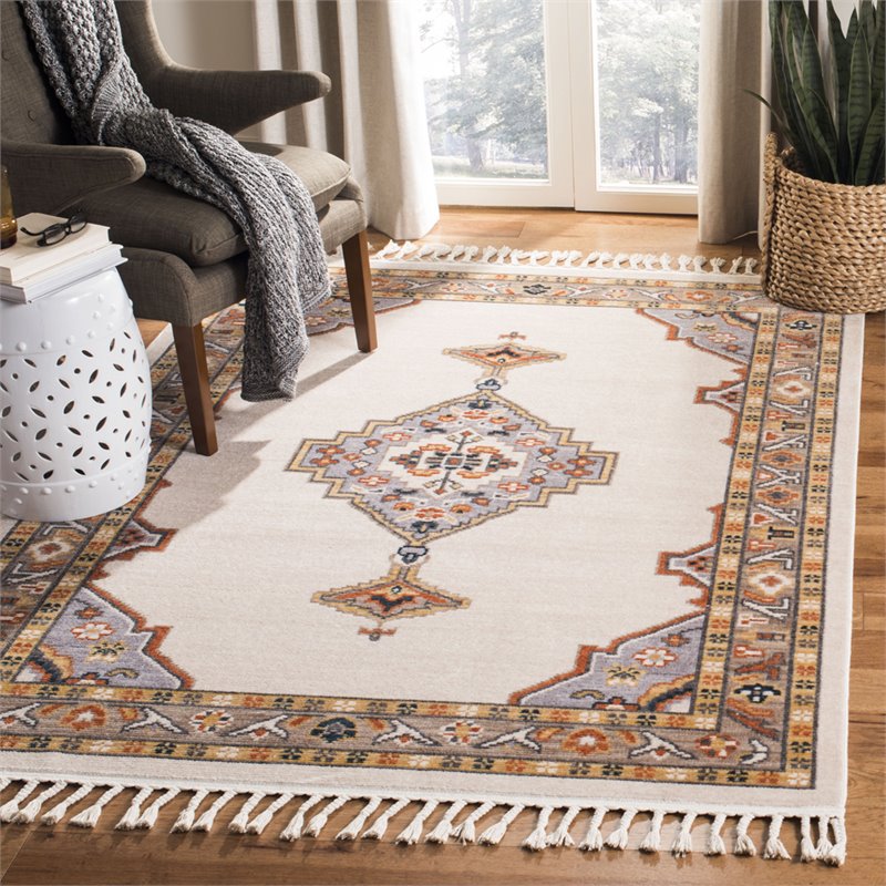 Safavieh Farmhouse 4' x 5'4