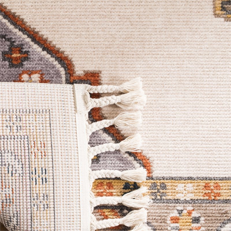 Safavieh Farmhouse 4' x 5'4