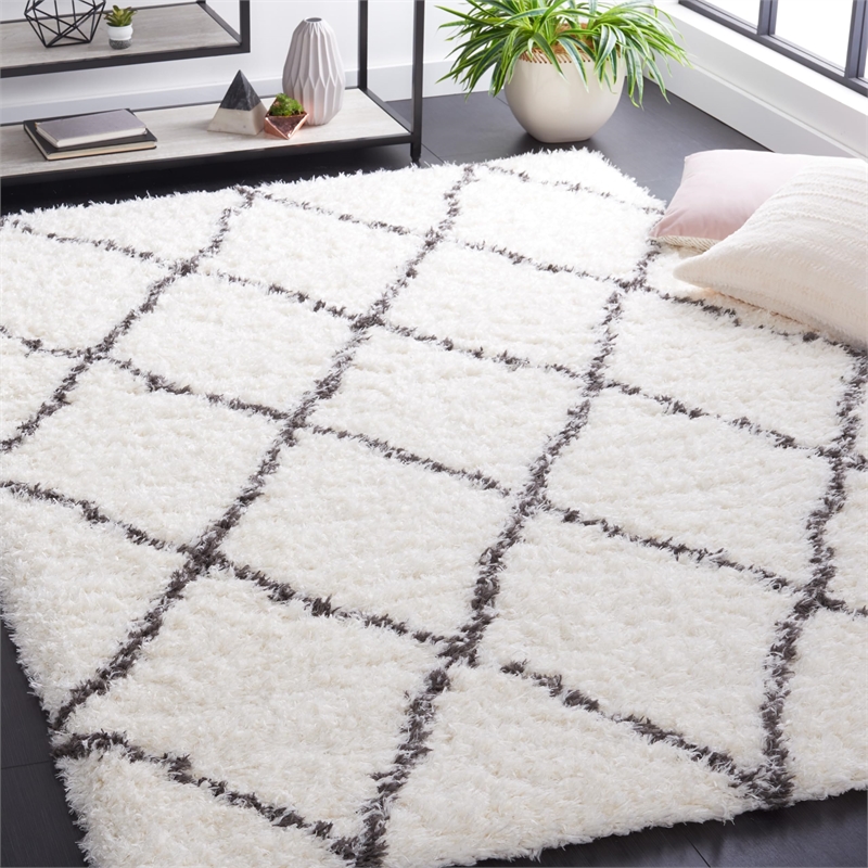 Safavieh Flokati 4' x 6' Rug in Ivory and Dark Gray