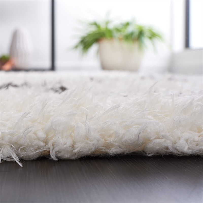 Safavieh Flokati 4' x 6' Rug in Ivory and Dark Gray
