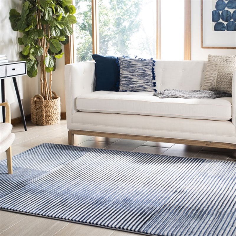 Safavieh Galaxy 8' x 10' Rug in Blue and Navy