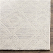 Safavieh Marbella 10' x 14' Hand Loomed Wool Rug in Gray and Ivory