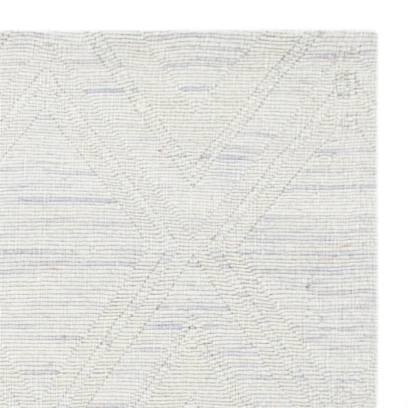 Safavieh Marbella 9' x 12' Hand Loomed Wool Rug in Gray and Ivory