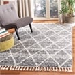 Safavieh Melrose 4' x 6' Shag Rug in Gray and Ivory